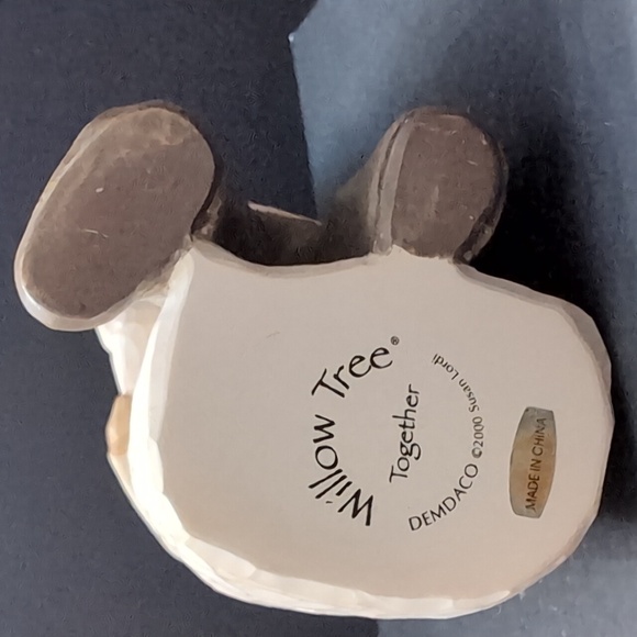 Willow Tree Together Man And Women Embracing Figurine . - Picture 6 of 7